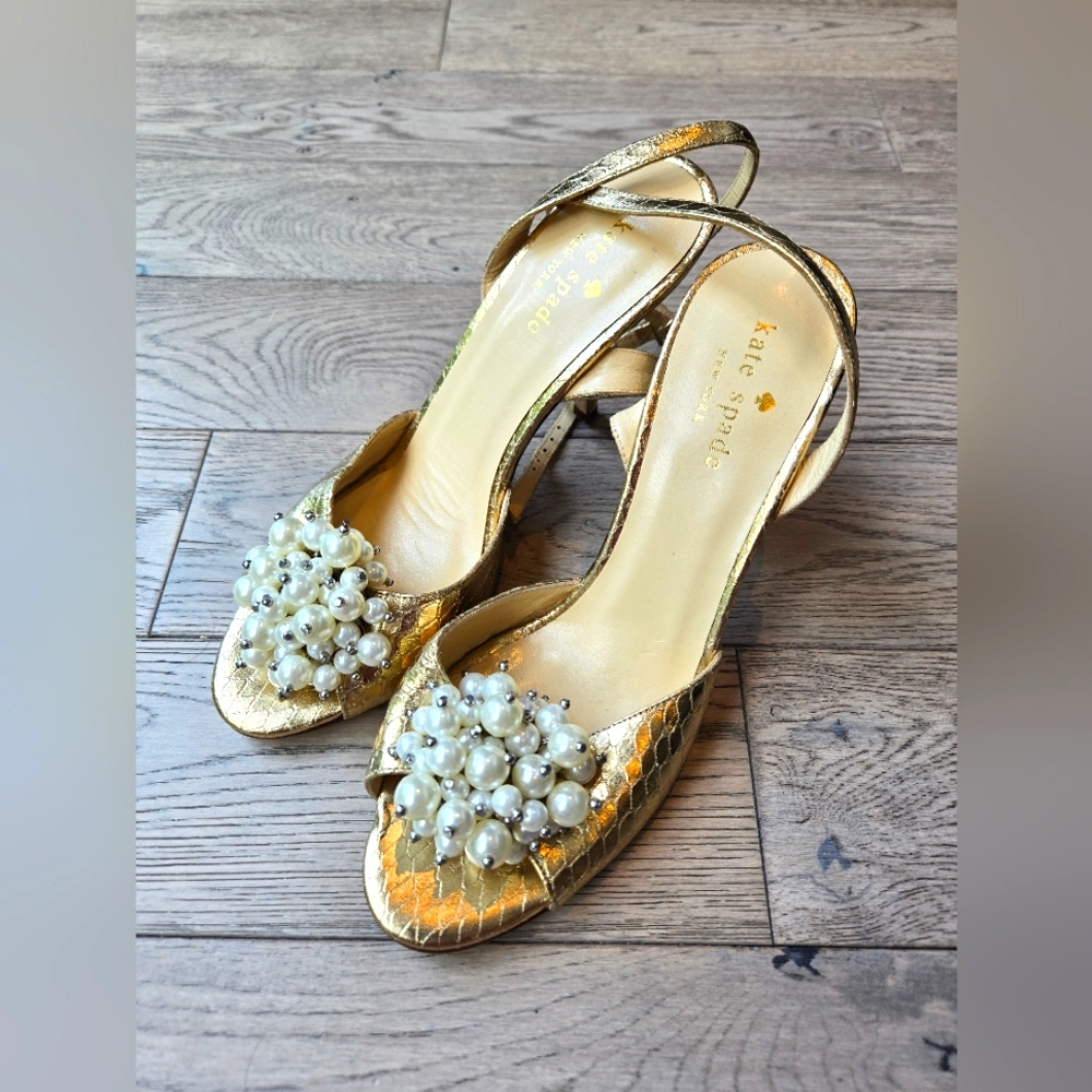 Kate Spade Peep-Toe Gold with pearl toe detail pumps